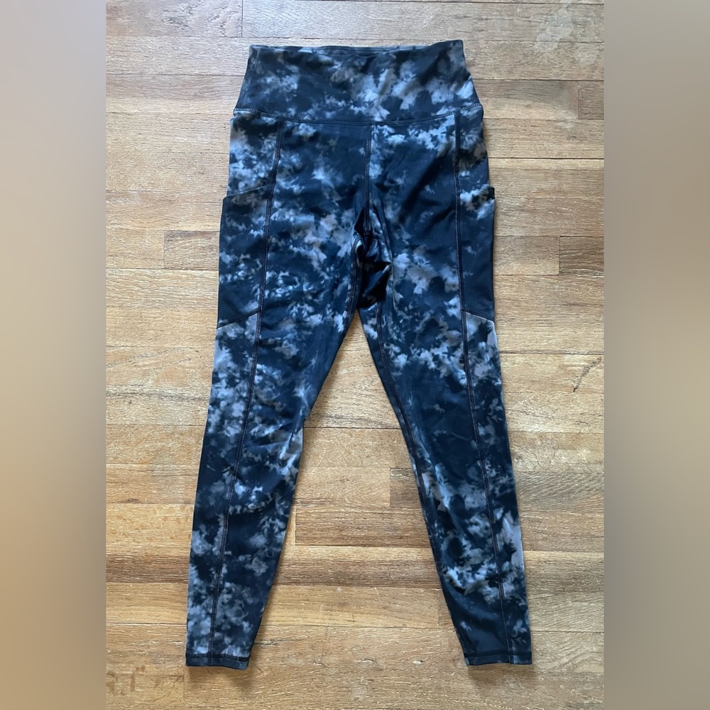 American Eagle- The Everything Pocket Legging- Curvy